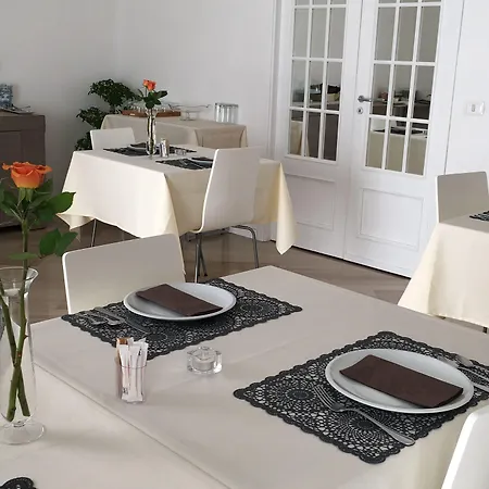 Alludo Frühstückspension 3*